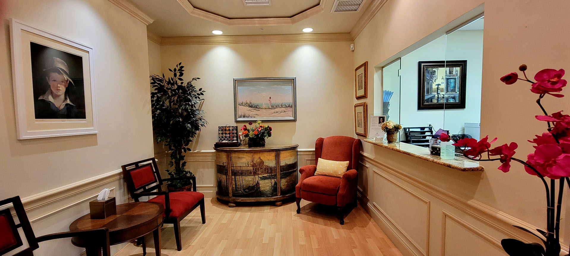 The waiting area at Diamond Cove Concierge Medicine in Naples